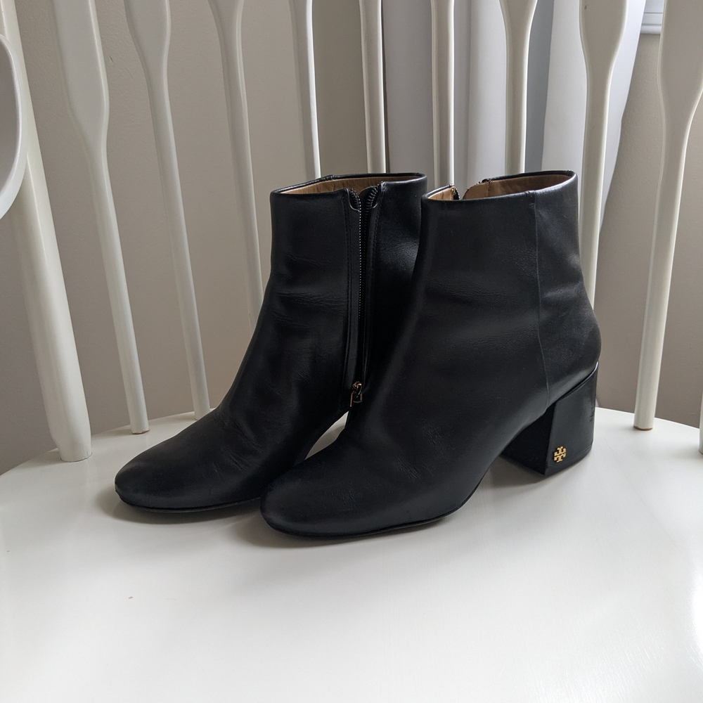 Tory Burch Brooke Elegant Black Ankle Boots Size 8.5